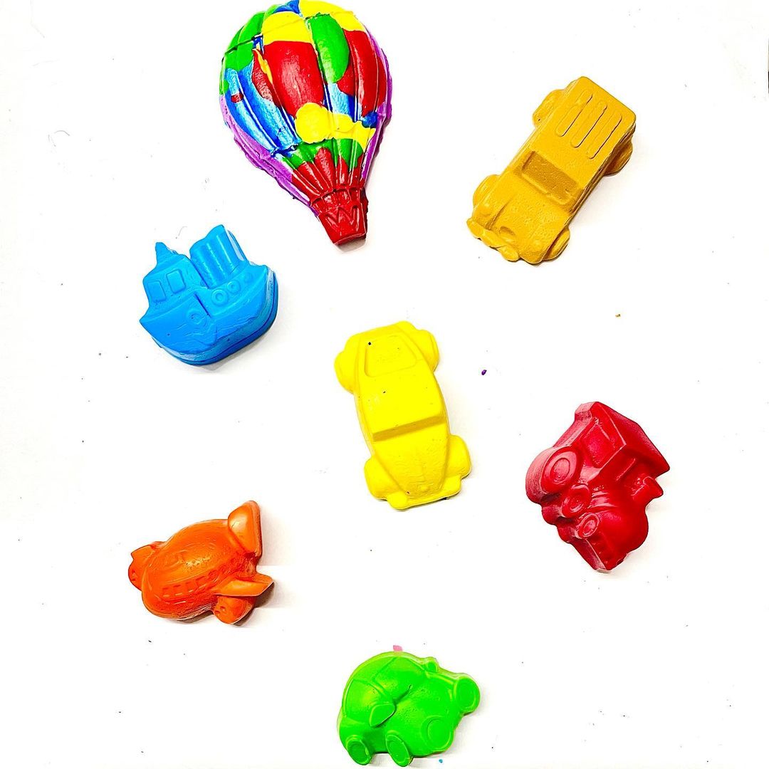 Vehicle Crayon - set of 8