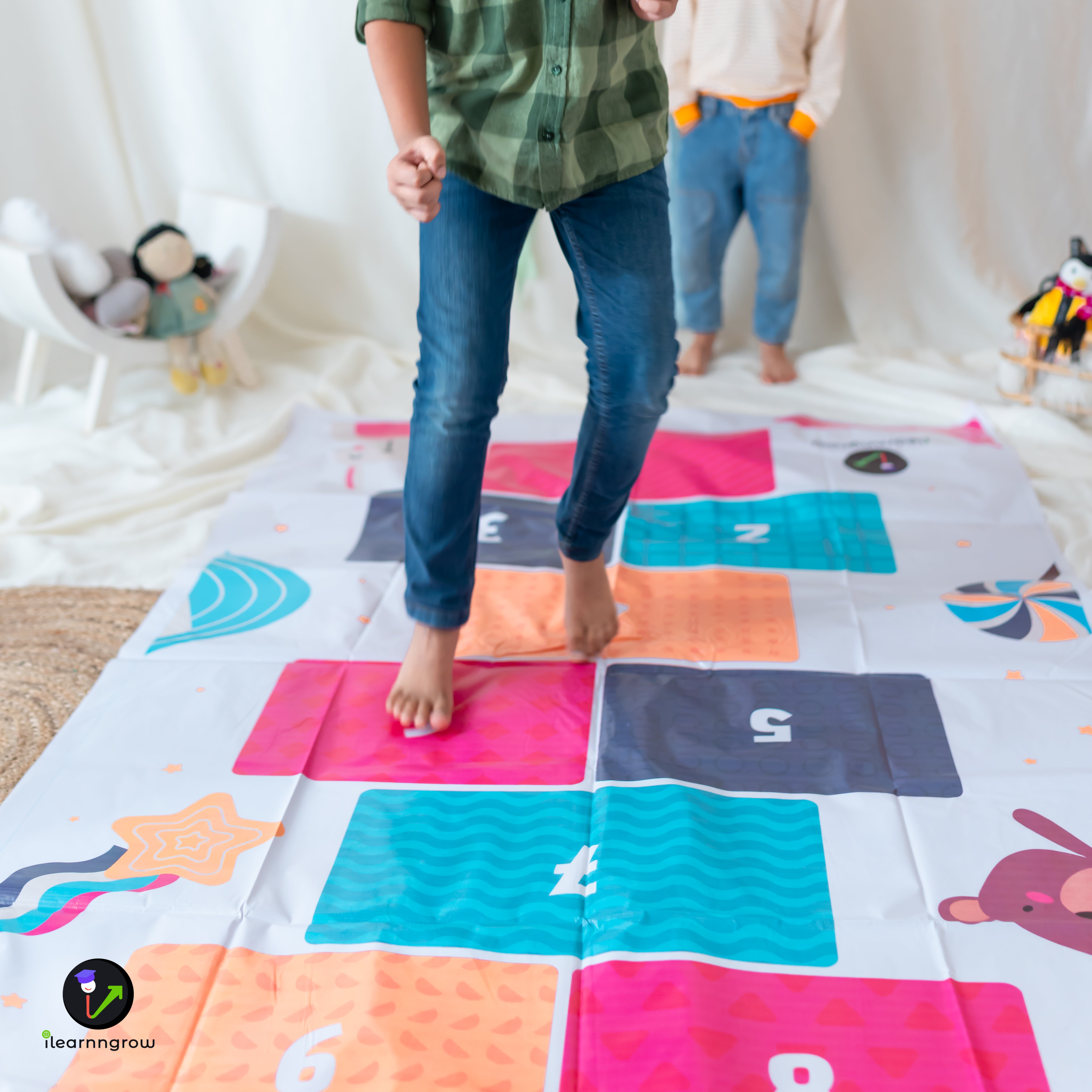 ilearnngrow Hop Scotch Play Mat