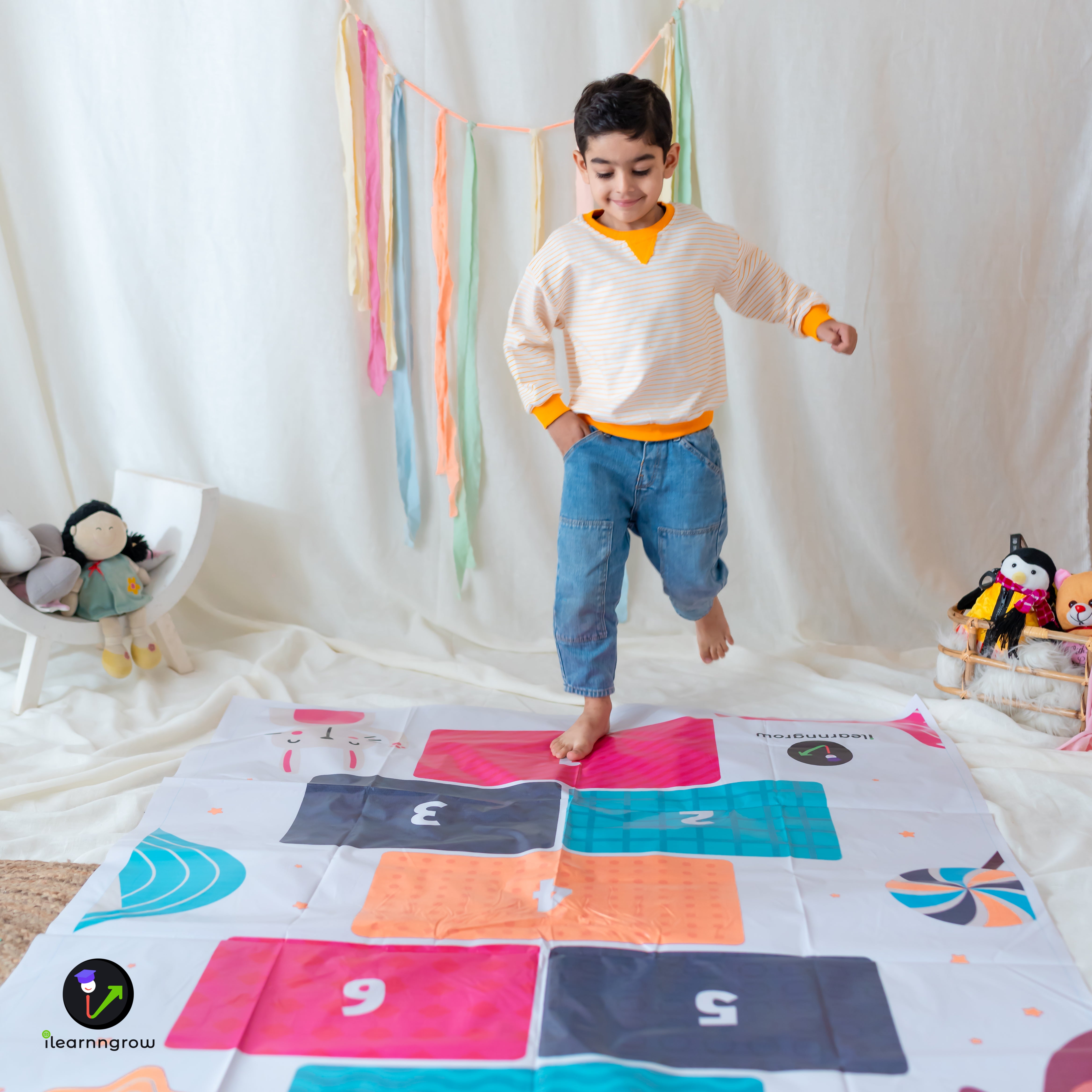 ilearnngrow Hop Scotch Play Mat