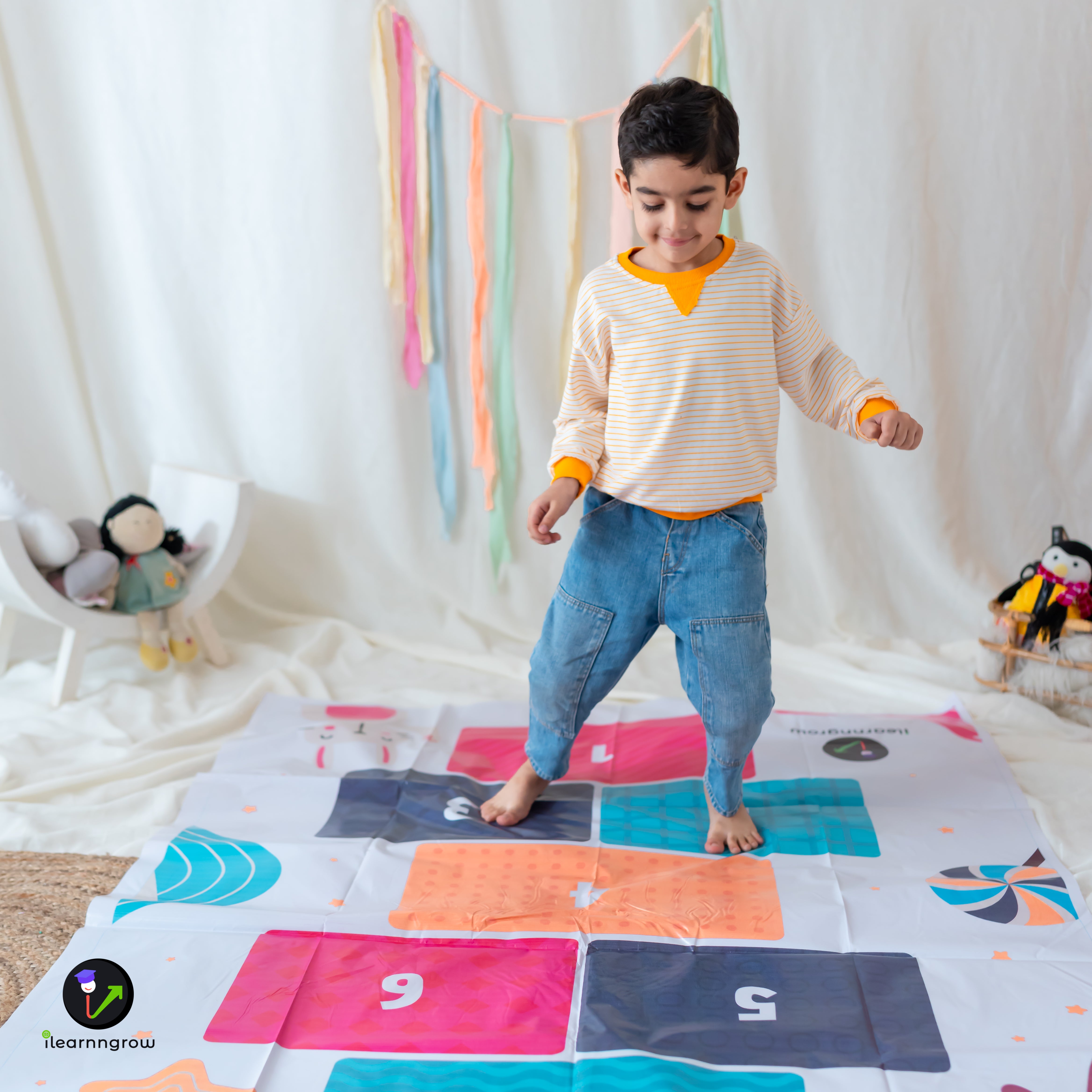 ilearnngrow Hop Scotch Play Mat