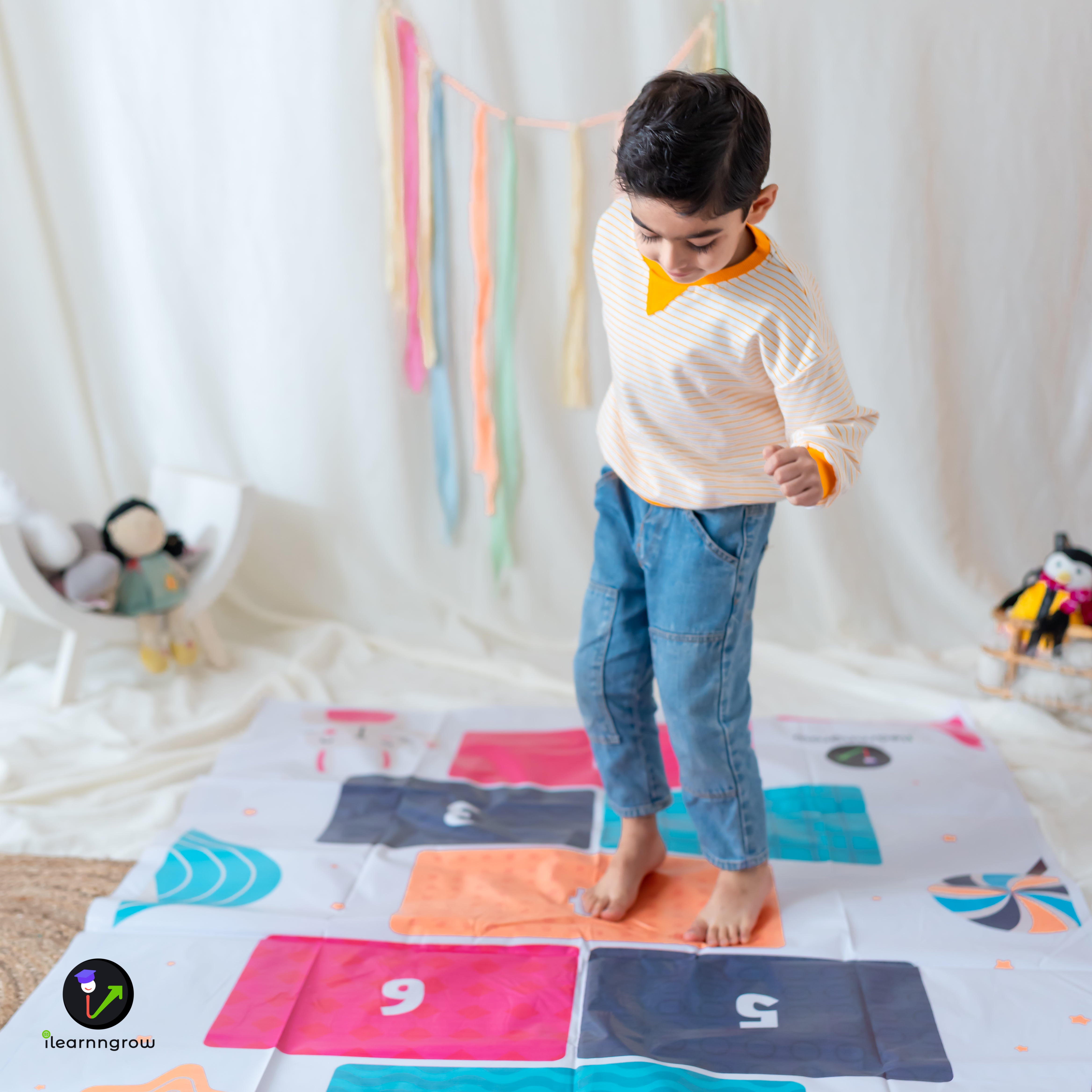 ilearnngrow Hop Scotch Play Mat