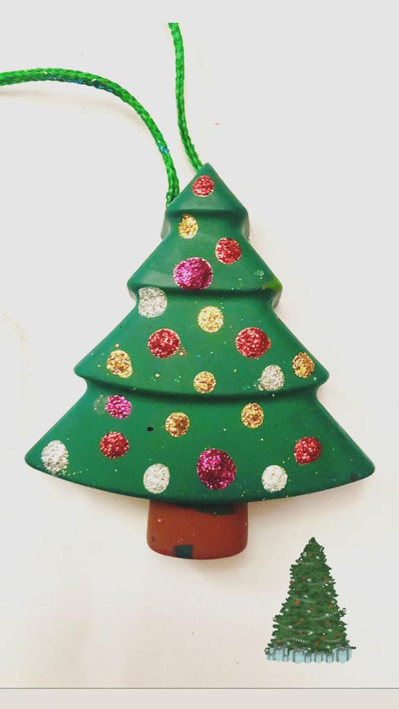 Christmas Tress Décor Crayon set of 6