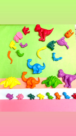 Jumbo Dinosaur Crayons set of 5